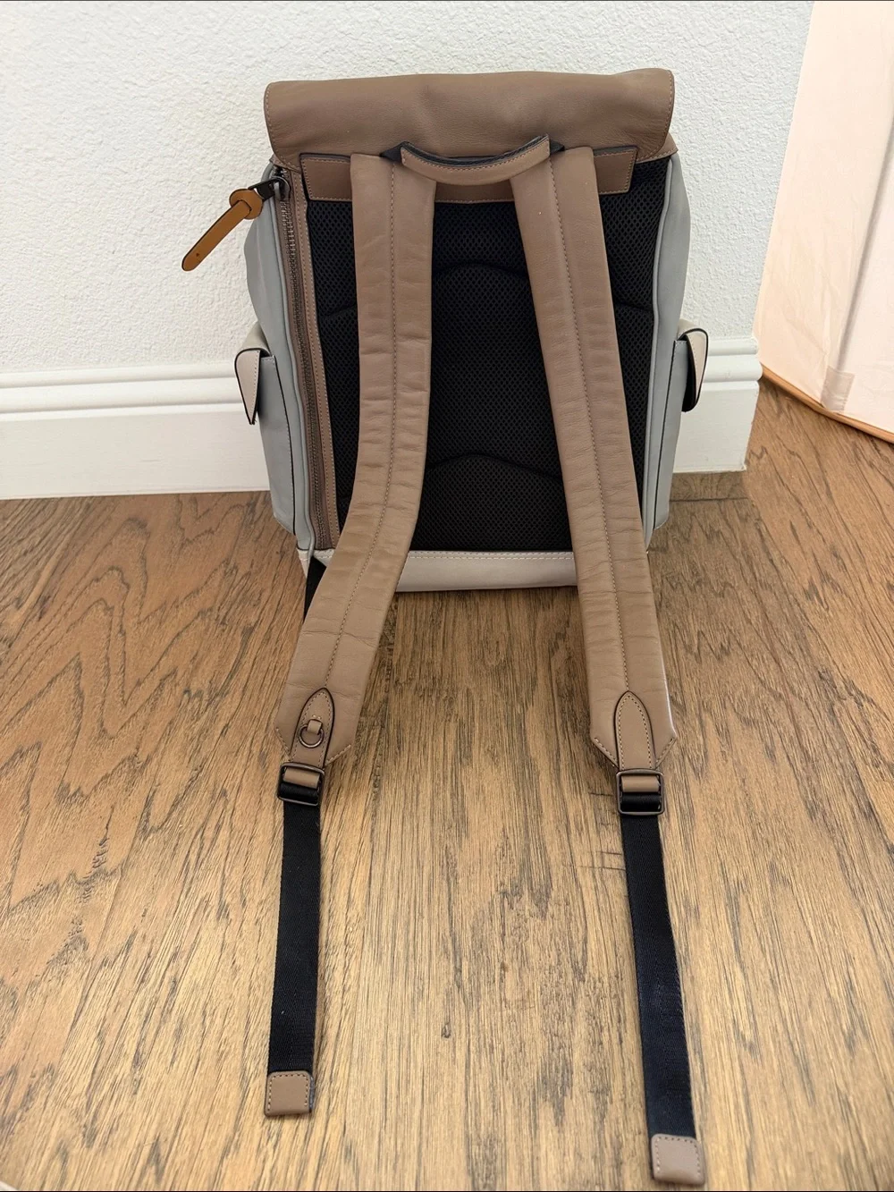 Coach Rivington Two-Tone Gray, Tan & Cream Men's Backpack